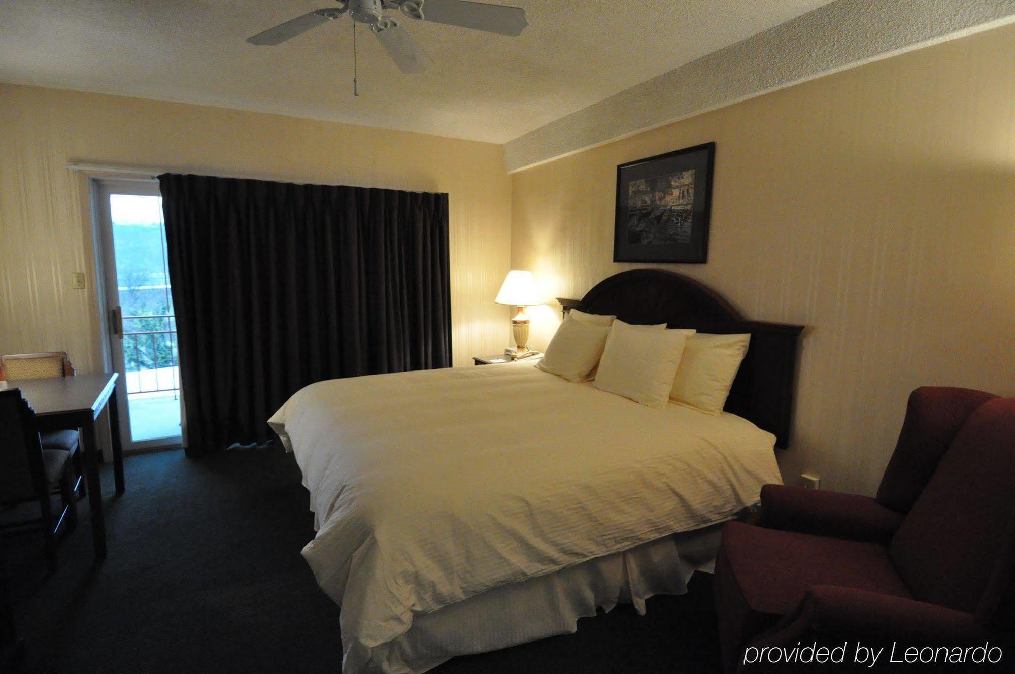 Hillside Inn Madison Zimmer foto