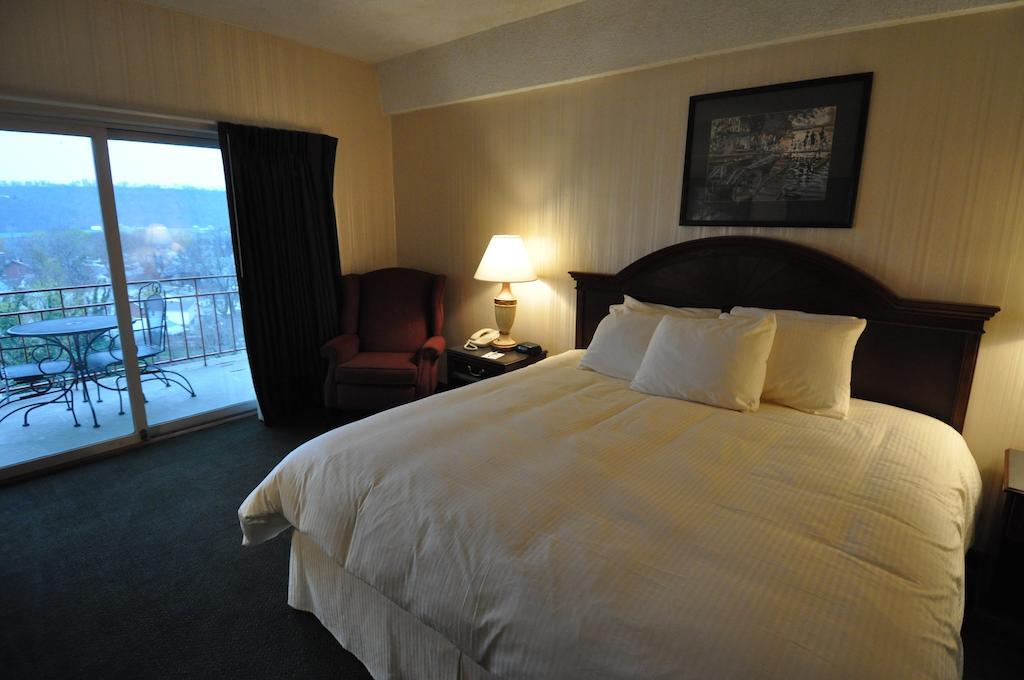 Hillside Inn Madison Zimmer foto